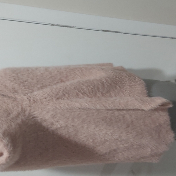 Super Soft Pink Turtleneck Sweater - Picture 3 of 5